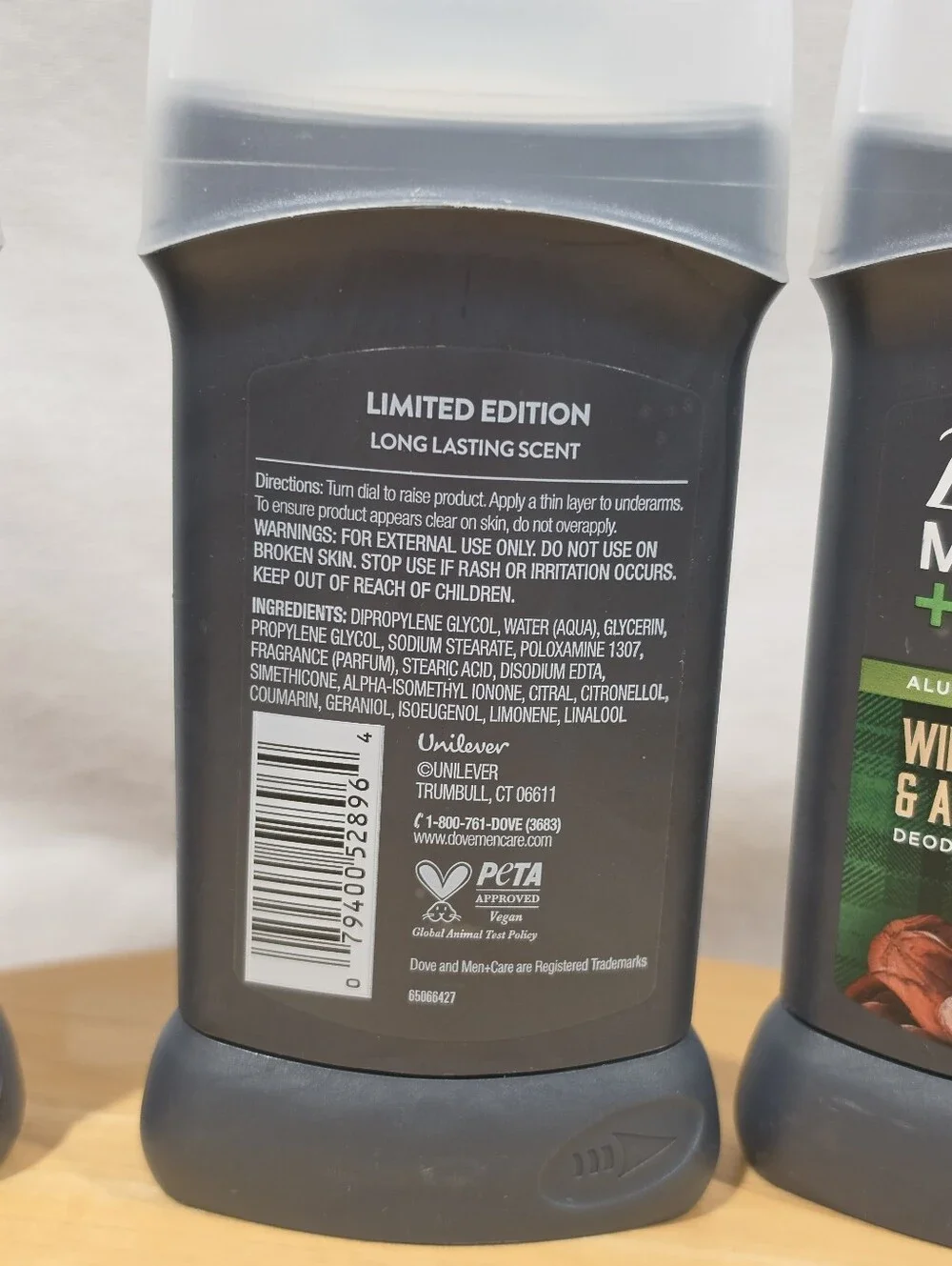 Dove Men+Care Winter Pine & Amber Deodorant 3 Pack Limited Edition